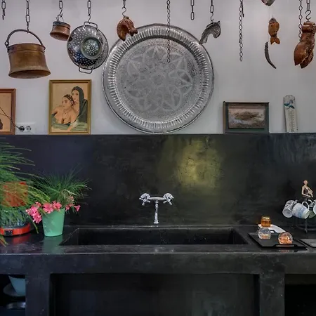 Alma Libre Syros Ermoupoli