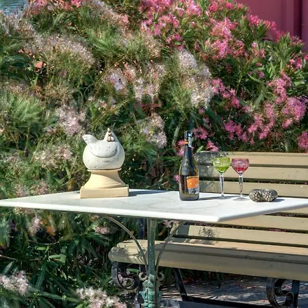 Alma Libre Syros * Ermoupoli